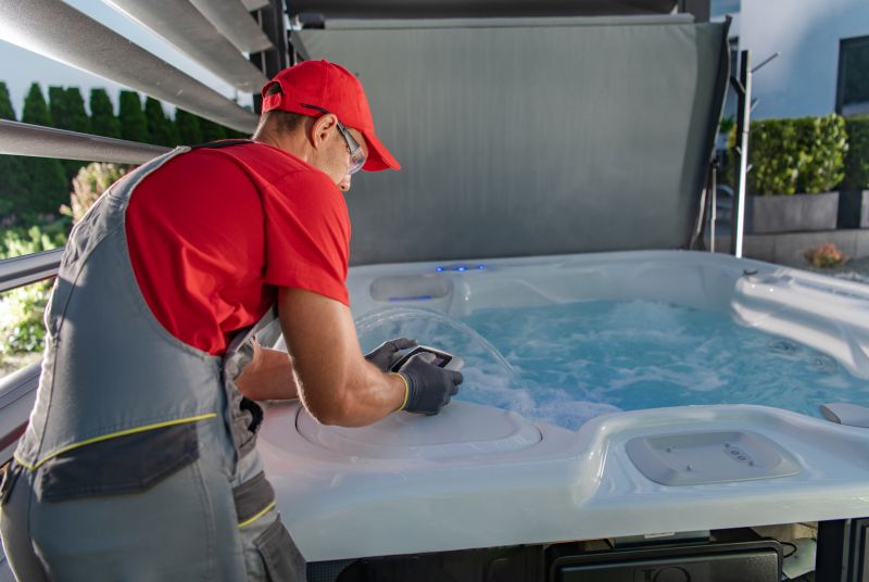 Top Bathtub Installation Companies in Sanibel, FL